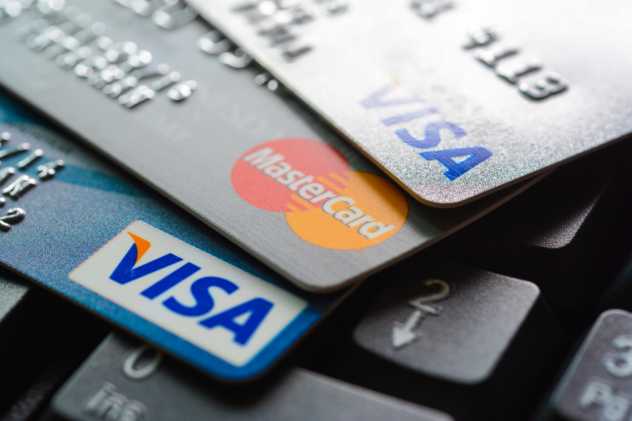 Car rental payment options including major credit cards and debit cards